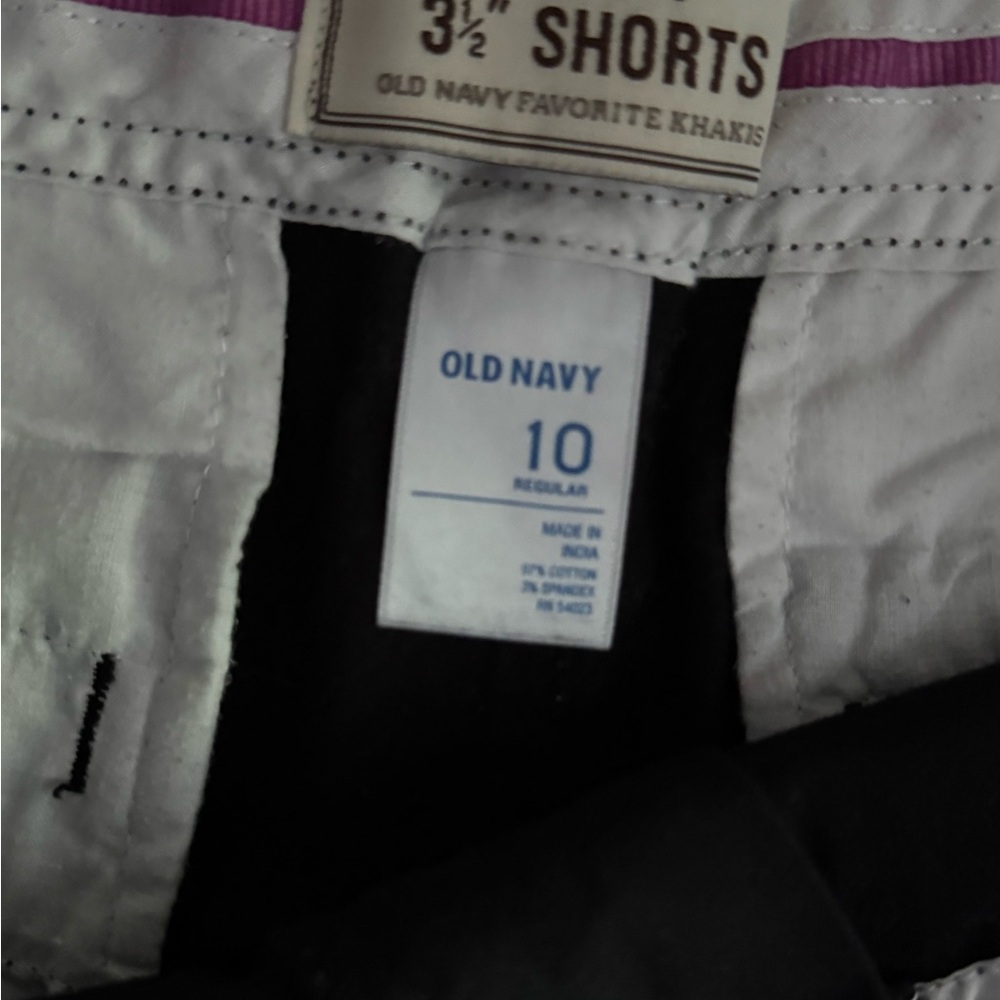 Old Navy shorts 2 pair black/cuffs and blue size 10 97% cotton 3% spandex - Picture 3 of 7
